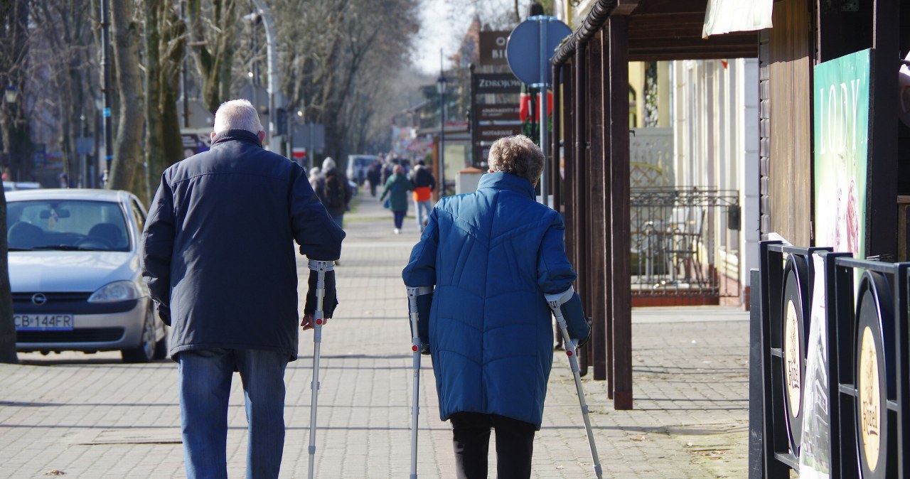 Bon senioralny tylko dla nielicznych? Jest haczyk. "To bardzo niepokojące"