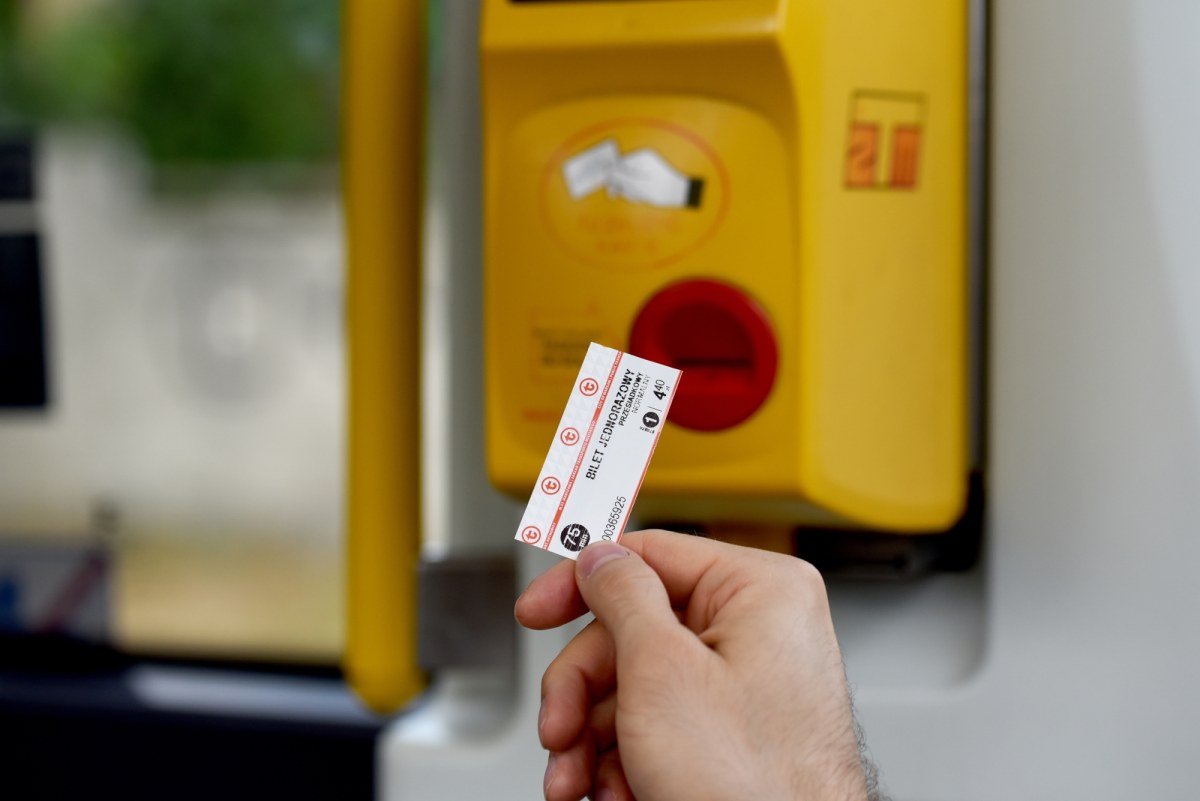 Nowy komunikat w komunikacji miejskiej w Warszawie. "Nie chcemy straszyć"