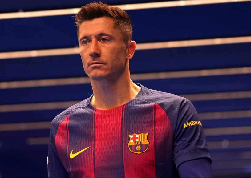 Zadzwonili do Lewandowskiego, tematem zimowy transfer. Oto decyzja Polaka