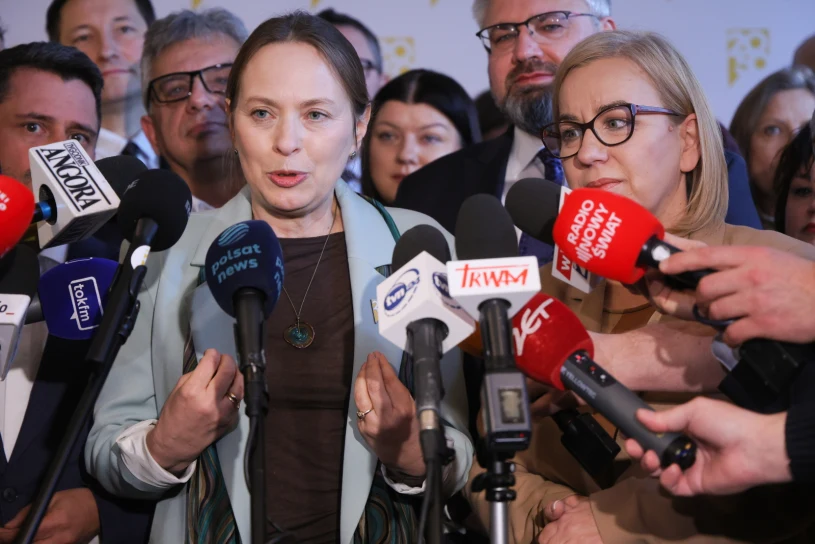 Pierwsza konferencja Pełczyńskiej-Nałęcz. Zwróciła się do rywalki z wyborów