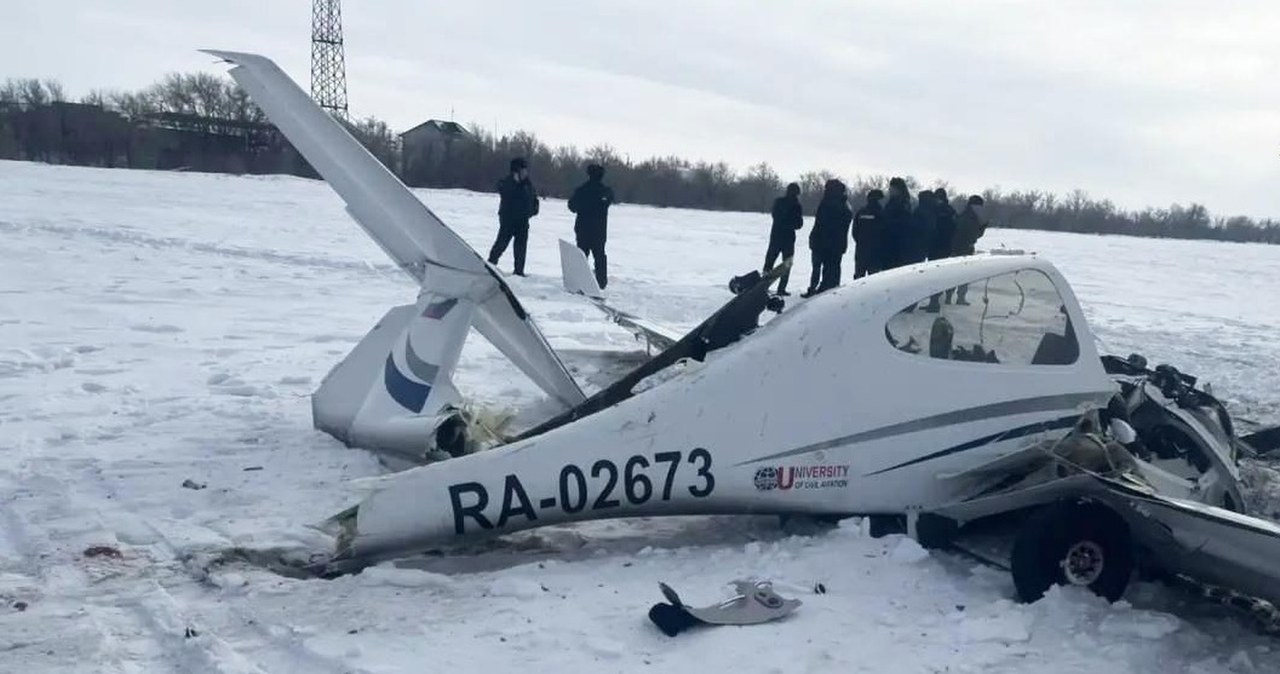 Kadeci i instruktor zginęli na miejscu. Katastrofa lotnicza w Rosji