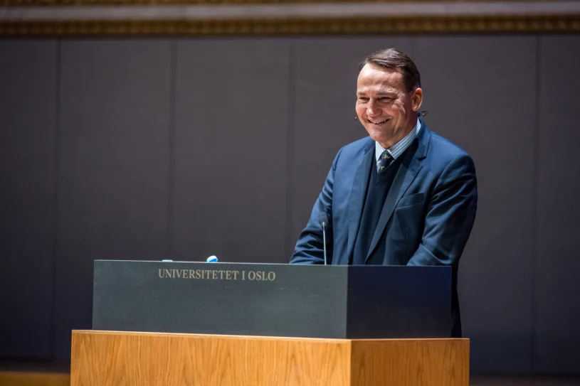 "Stanowią zagrożenie dla Bałtyku". Sikorski apeluje do sojusznika