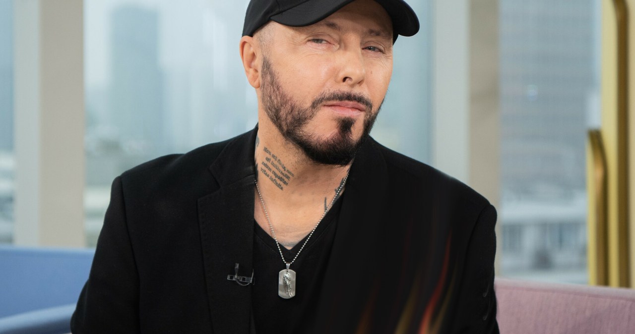 Romansował z dwiema wokalistkami. Nie do wiary, z kim w końcu się ożenił