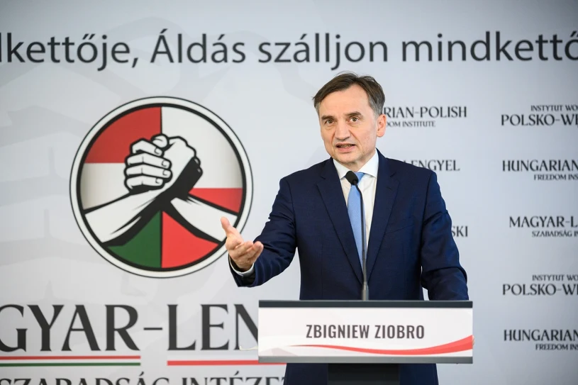 Ziobro straszy Węgrów. Wskazuje na Polskę, mówi o wyborach