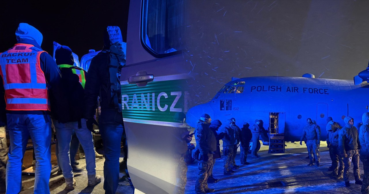 "Przymusowo, drogą lotniczą". 25 cudzoziemców wydalonych z Polski