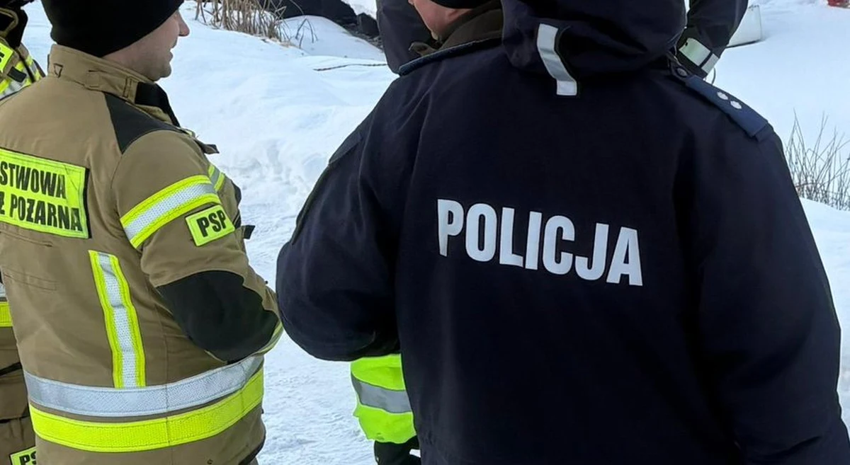 Policja z Lidzbarka Warmińskiego (Warmińsko-Mazurskie) otrzymała zgłoszenie o tajemniczym otworze, który powstał w prywatnym stawie w miejscowości Markajmy. Staw został już zbadany sonarem, używany był też podwodny dron, jednak niczego do tej pory nie znaleziono.