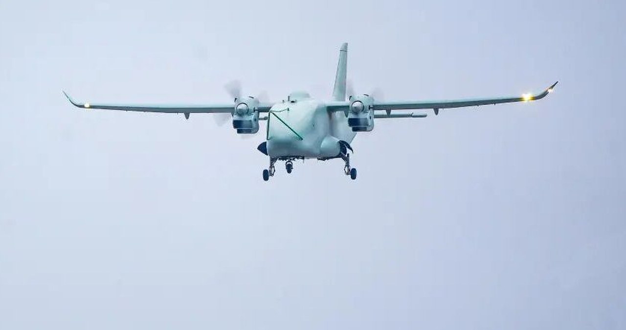 YH-1000S w powietrzu. Chiński bezzałogowy kolos po pierwszym locie