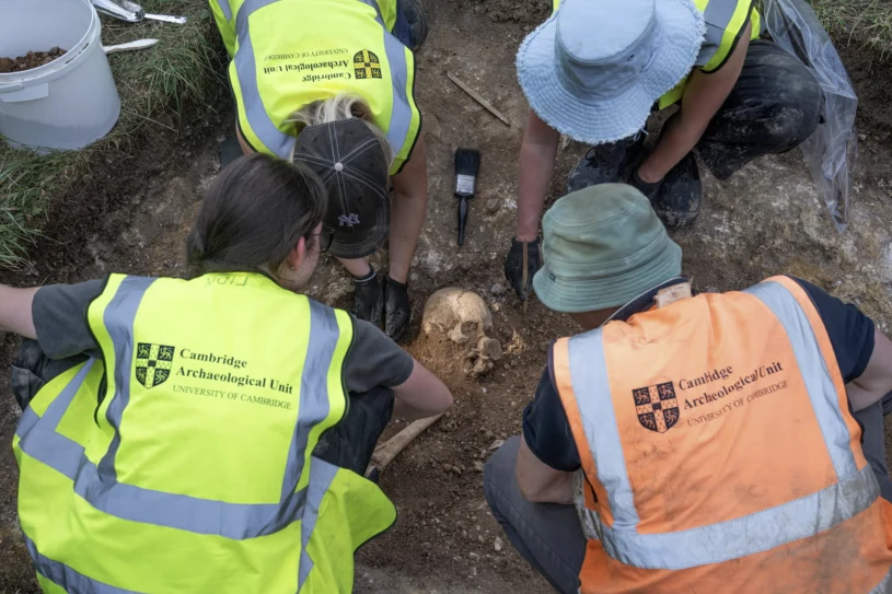Mieli tylko potrenować. Studenci odkryli masowy grób z czasów wikingów