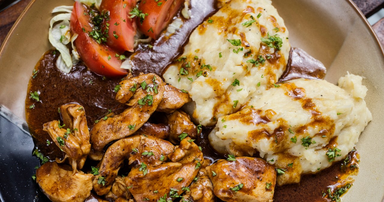 Jak zrobić kurczaka "Merry me"? Po zjedzeniu od razu chcą się żenić