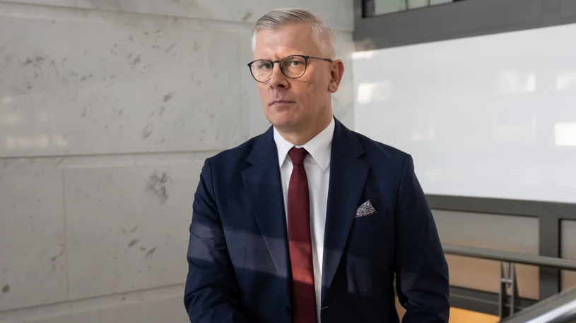 Ofensywa Kancelarii Sejmu po słowach Nawrockiego. Pismo do Cenckiewicza