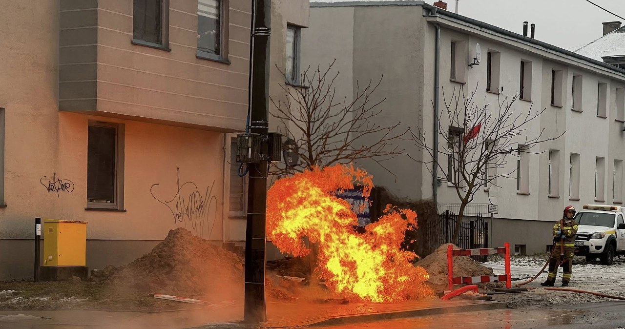 Szczecin. Ogień pojawił się po wycieku gazu. Doszło do ewakuacji