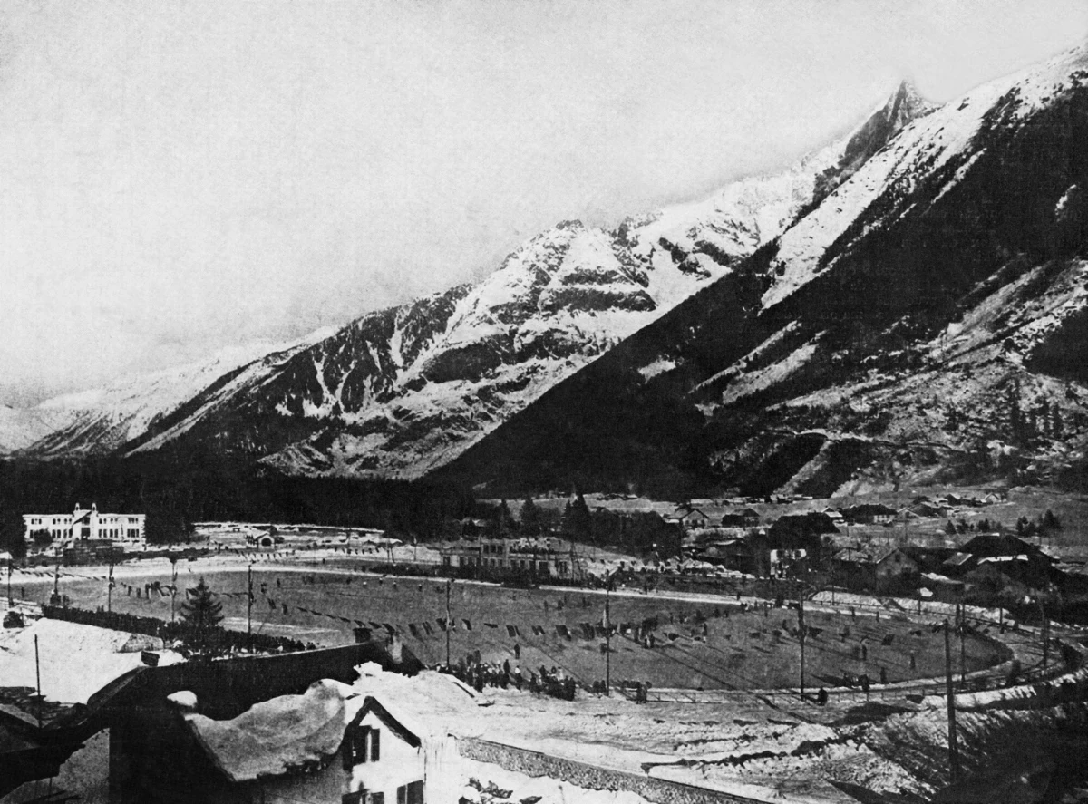 25 stycznia 1924 roku w Chamonix rozpoczęła się historia zimowych igrzysk olimpijskich. Zaledwie 300 sportowców, mroźna pogoda, pękające kamienie i wielkie emocje - tak rodziła się legenda. Dziś, po ponad stu latach, świat szykuje się do olimpijskiego święta w Mediolanie i Cortinie.