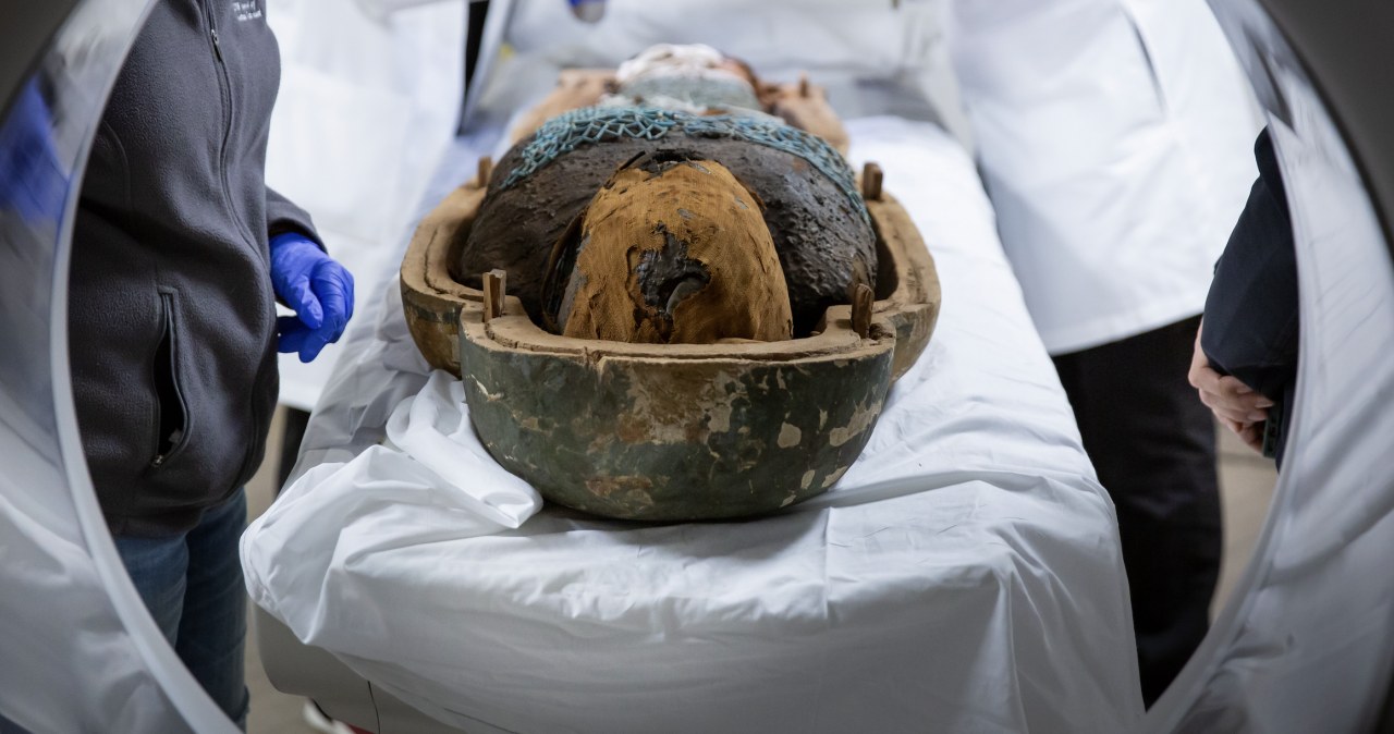 Mumie "przyjęte" do szpitala w Los Angeles. Tomograf w służbie historii