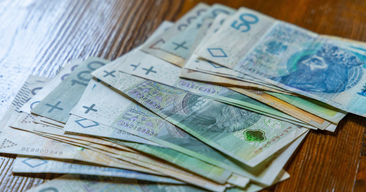 Ile wynosi najniższa krajowa w 2026? Oto stawki brutto i netto