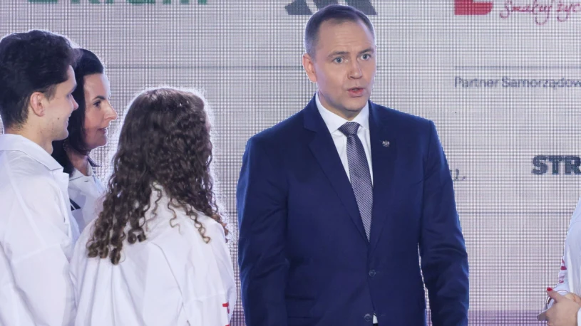 Nawrocki na szczycie listy. "Czerwona strefa". Służby bezpieczeństwa w akcji