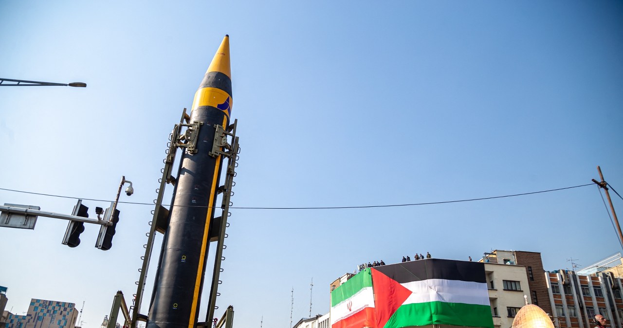 Iran przenosi pocisk w kluczowej chwili. Mowa o "mieście rakietowym"