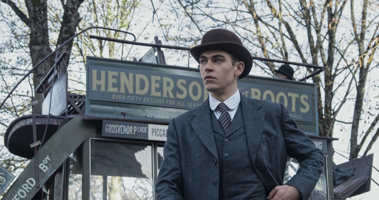 Pełna akcji opowieść kryminalna. Nowy serial o Sherlocku ma zadatki na hit!