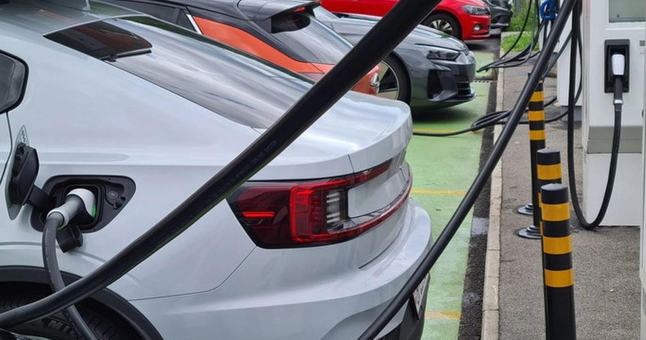 Kanada zmienia zdanie w sprawie elektryków. Rząd dopłaci miliardy