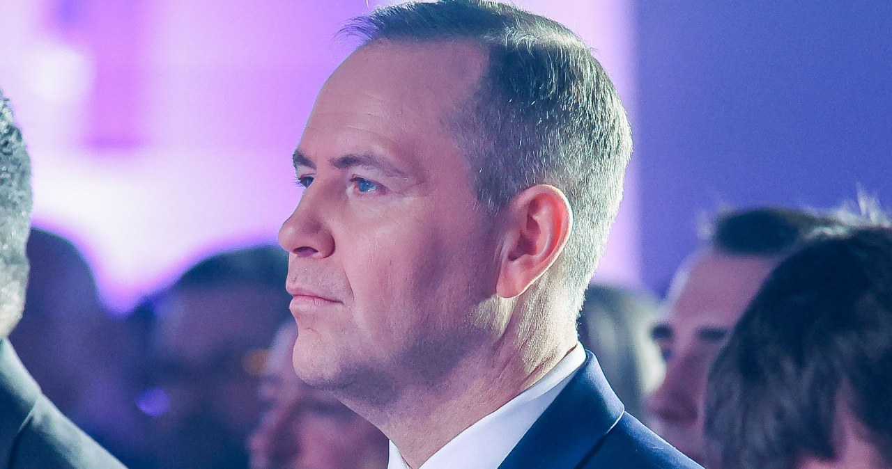 Tak Nawrocki zachował się na bankiecie za kulisami igrzysk. Wyciekło wideo