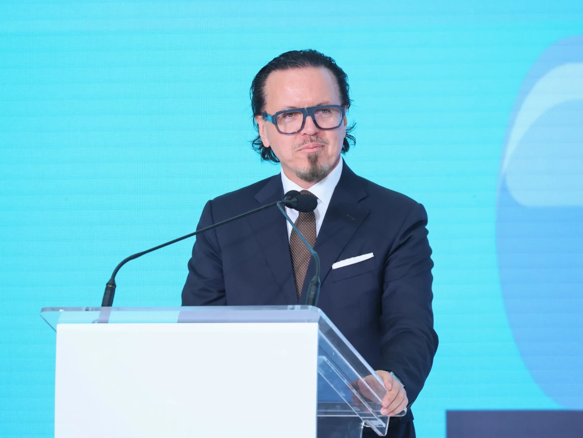 "Z całą pewnością udział Polski w Davos był wielkim sukcesem. Polska jest absolutnie takim 'hot topic' (z ang. gorącym tematem - przyp. RMF FM) dla świata" - powiedział minister aktywów państwowych Wojciech Balczun. Jego zdaniem zagraniczne media poświęcają Polsce sporo uwagi. 