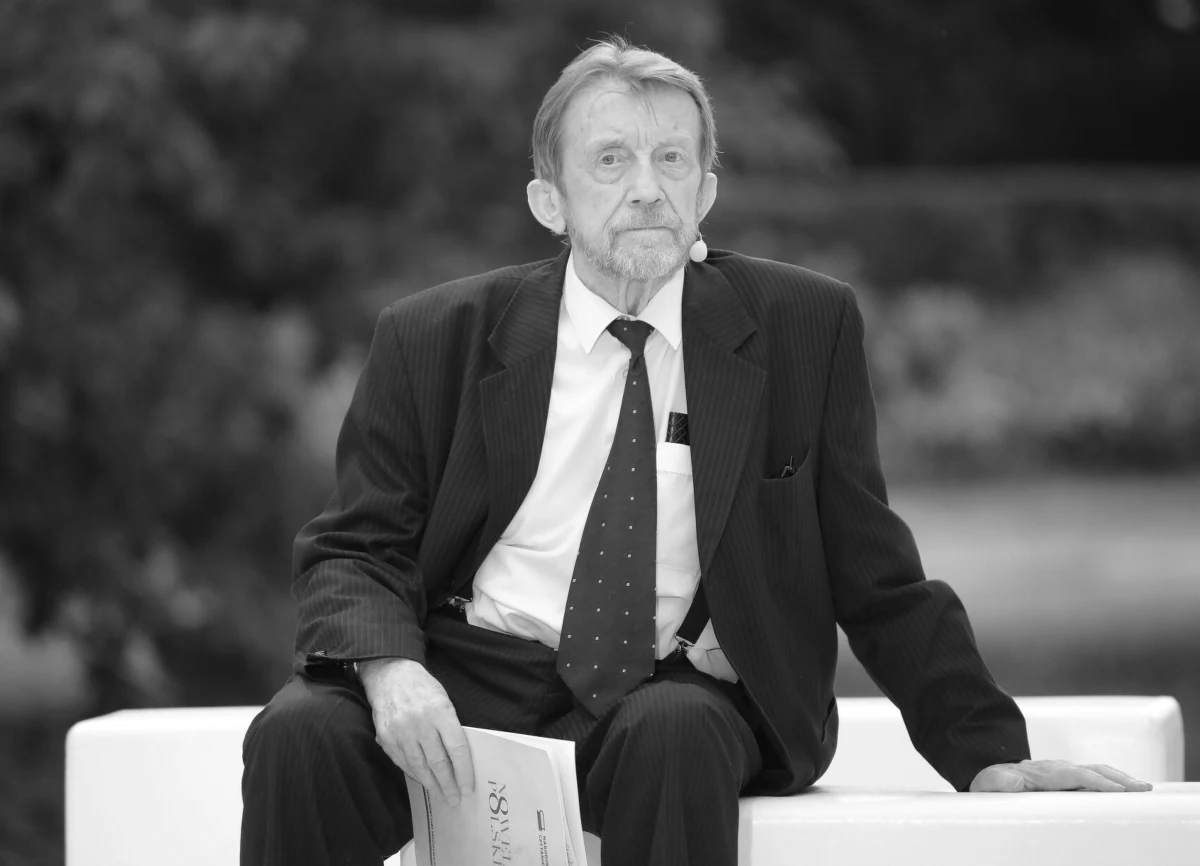 Nie żyje Edward Linde-Lubaszenko - wybitny aktor i pedagog. Informację o jego śmierci przekazała PAP rodzina artysty. Linde-Lubaszenko miał 86 lat. 