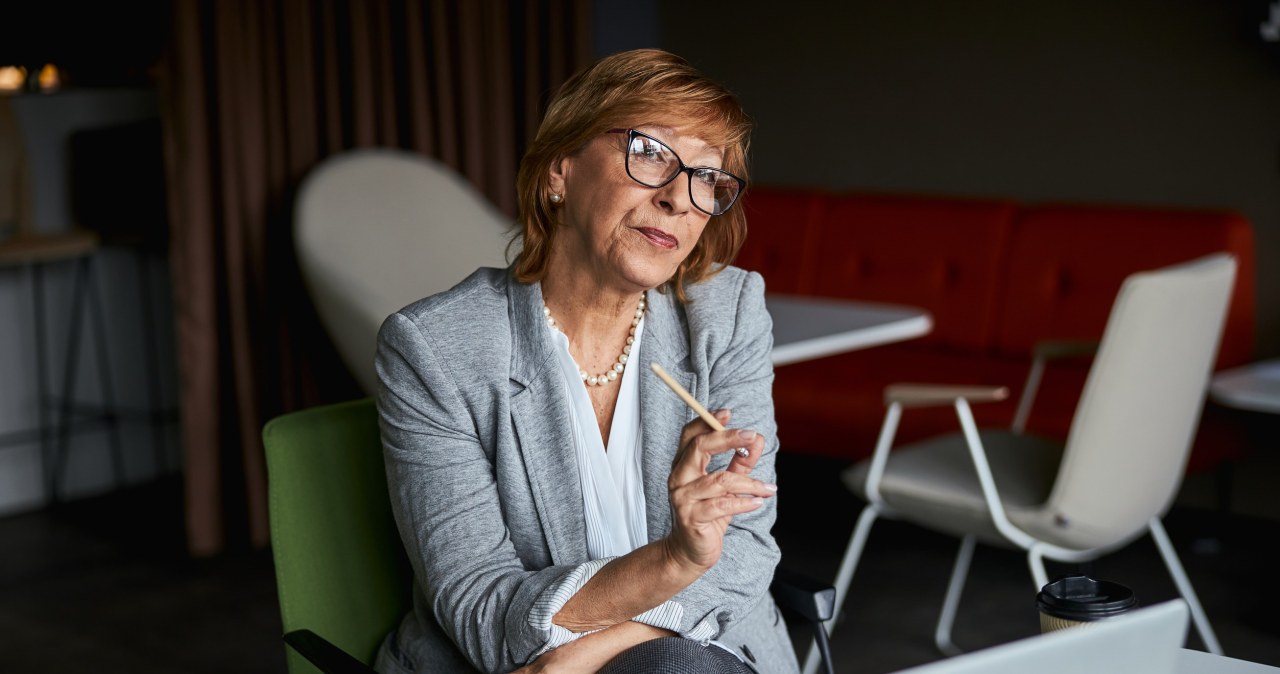 Dojrzały to ryzyko, a młody to potencjał? Szukanie pracy po 50. to wyzwanie