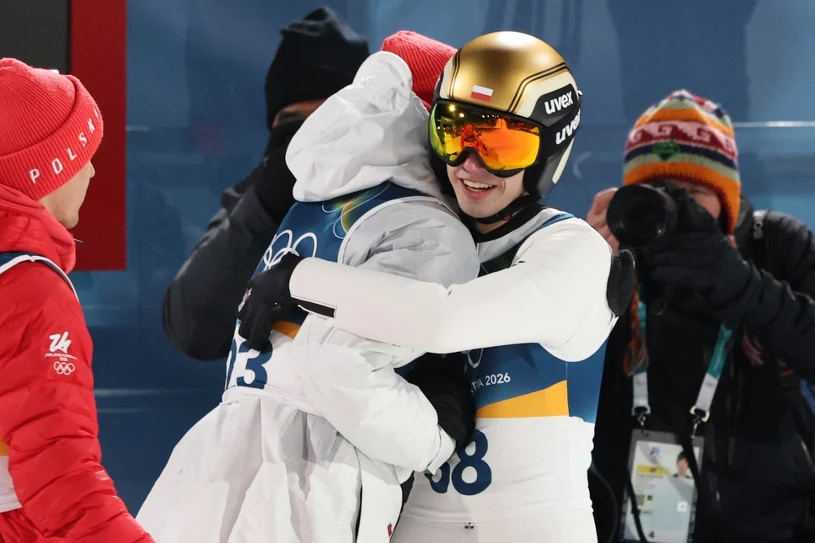 Kacper Tomasiak przeszedł do historii. Polska oszalała po srebrze 19-latka