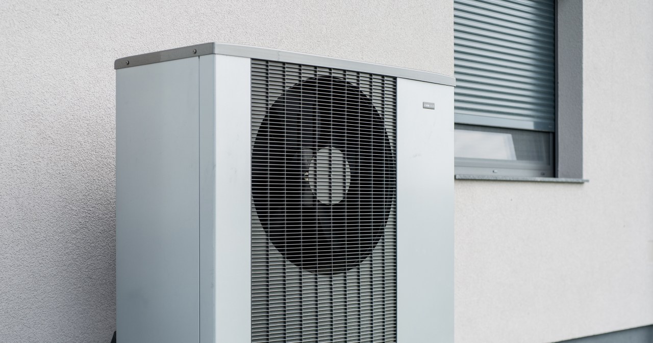 Ile prądu zużywa pompa ciepła zimą? Rachunki mogą zaskoczyć