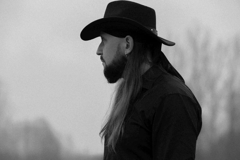 Zjawiskowy black metal z Podlasia. Solowy projekt po raz drugi