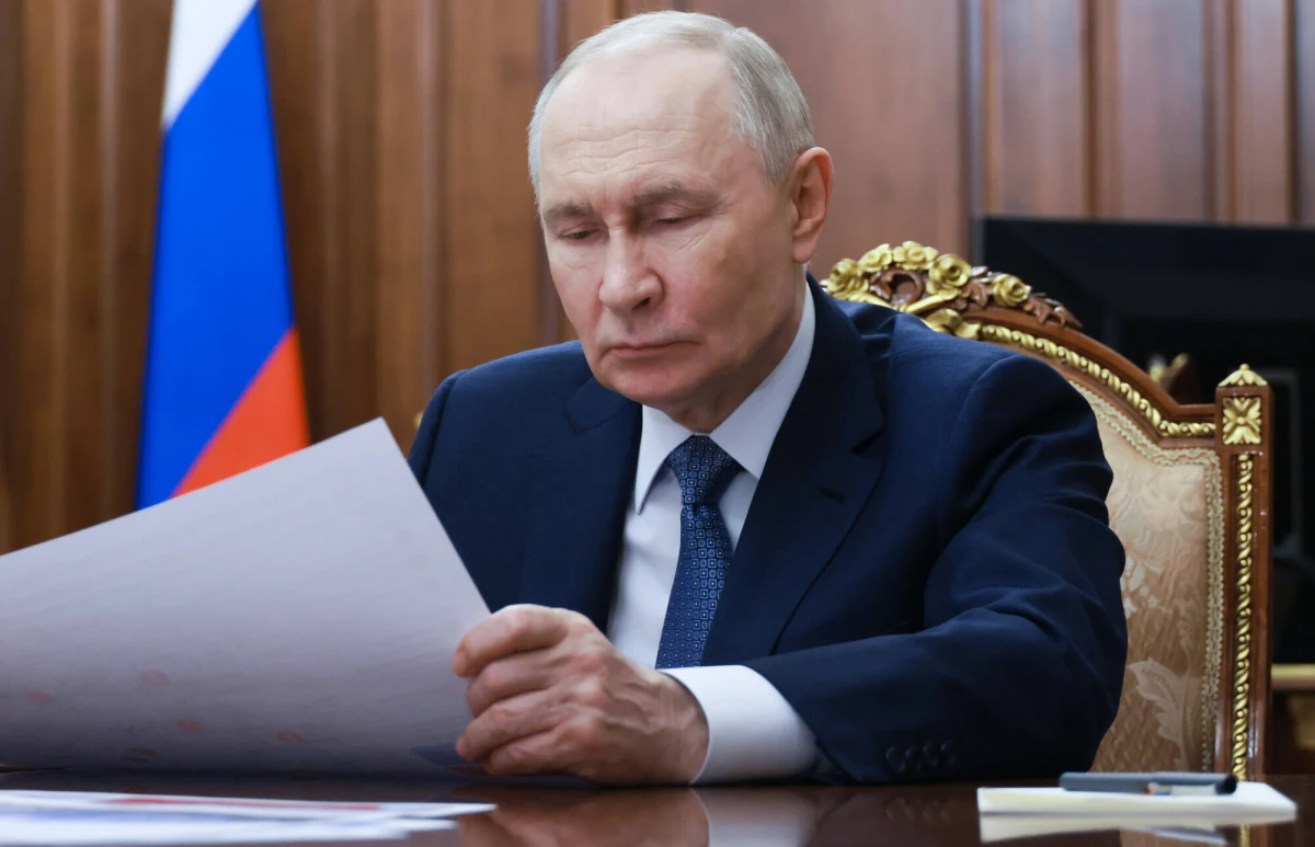 Unia Europejska zamierza aktywnie uczestniczyć w kształtowaniu warunków przyszłego porozumienia pokojowego kończącego wojnę Rosji przeciwko Ukrainie. Szefowa unijnej dyplomacji Kaja Kallas zapowiedziała, że przygotuje listę ustępstw, których Wspólnota będzie domagać się od Moskwy.