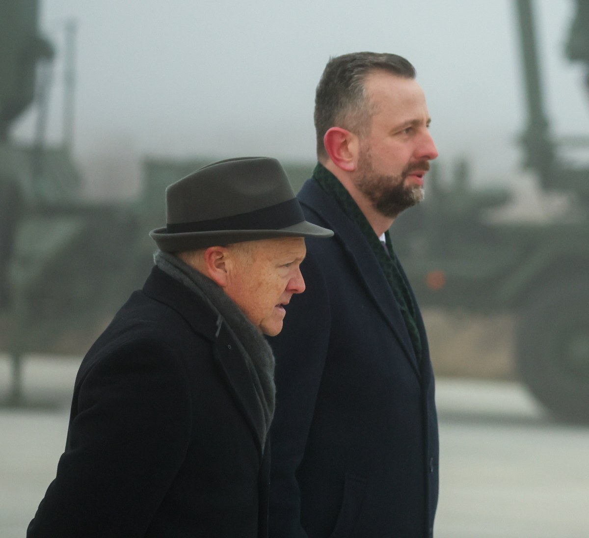 "Nasza kooperacja nie ulegnie zmianie". Szef MON ogłasza po spotkaniu z ambasadorem USA