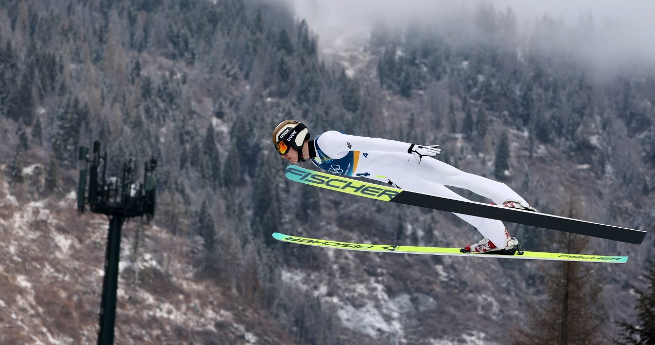 Polak nie dowierzał, co zrobił na skoczni. Aż złapał się za głowę
