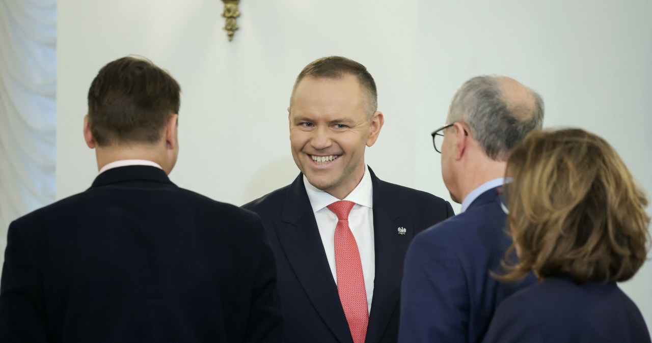 "Na litość boską, mamy prawo wiedzieć". Prezydent uderzył w marszałka
