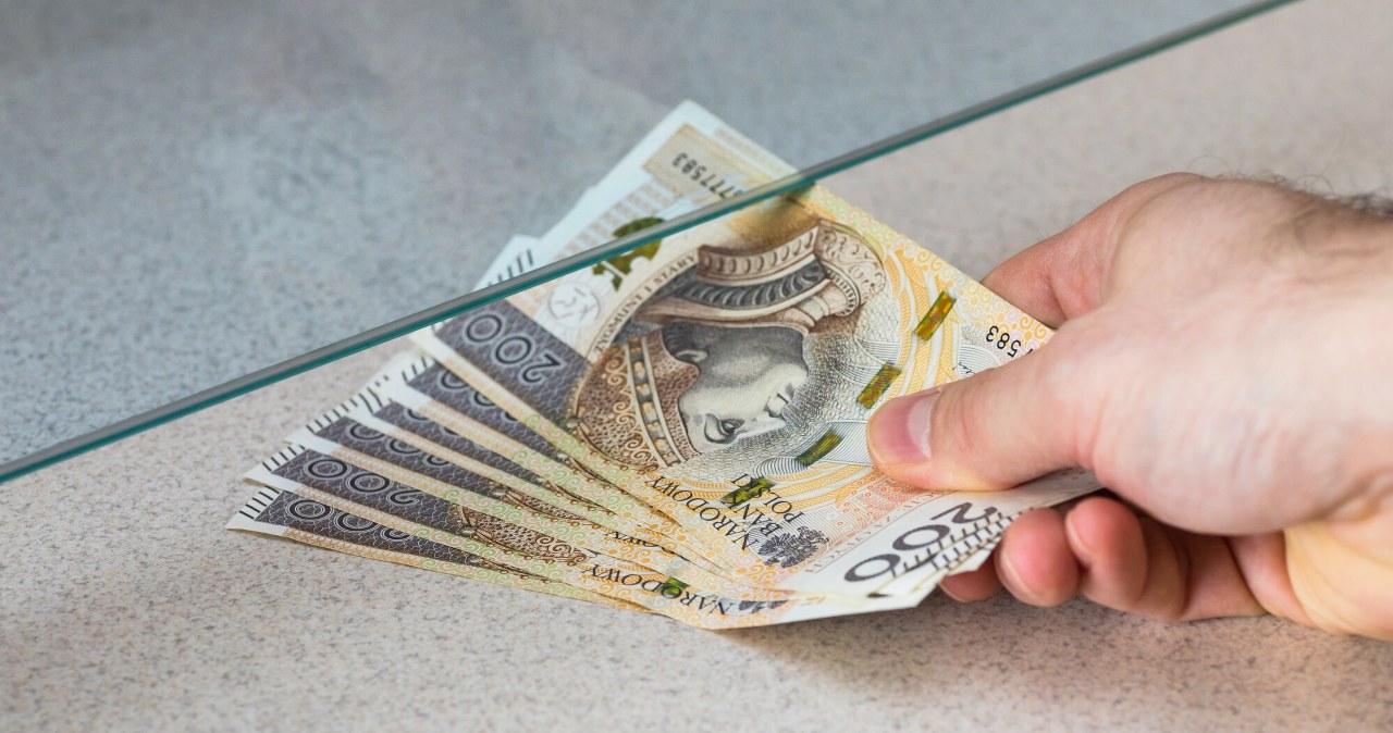 Banki ruszyły po klientów. Konkurencja rośnie, kredyt tanieje