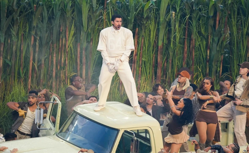 Koszulka, która nosił Bud Bunny triumfuje w sieci. Osiąga zawrotne ceny