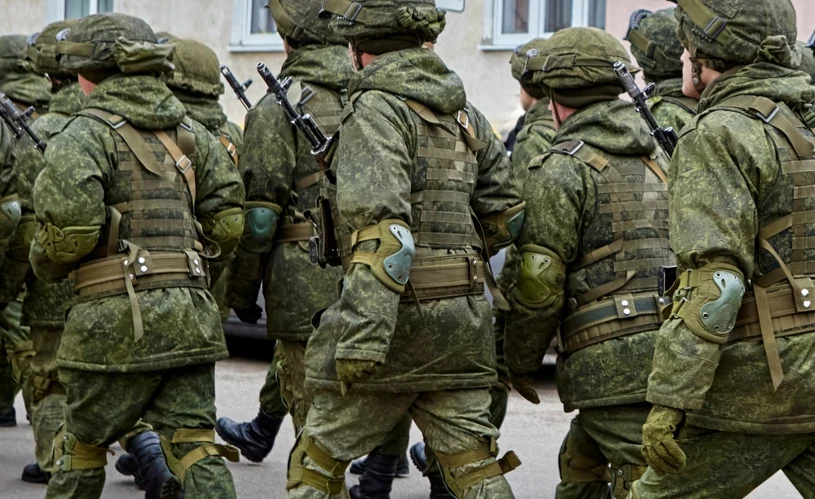 Ogromne kłopoty rosyjskiej armii. Decyzja Kremla tylko pogorszyła sytuację