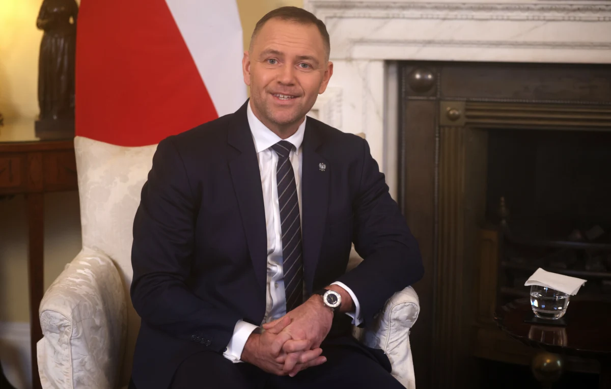 Prezydent Karol Nawrocki poinformował, że podpisał w czwartek osiem kolejnych ustaw, a dwie zawetował. Uznania głowy państwa nie znalazła (już po raz drugi) ustawa o rynku kryptoaktywów, a także ustawa nadająca mowie śląskiej status języka regionalnego.