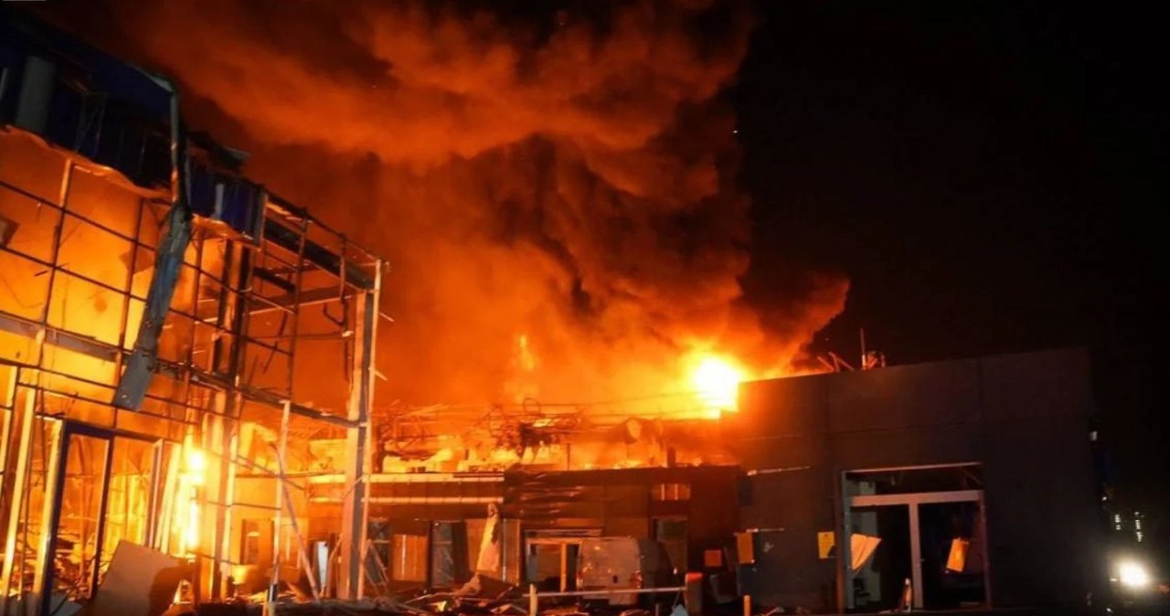 Wojna na Ukrainie. Zmasowany atak Rosjan, są ofiary i ranni Wojna na Ukrainie. Zmasowany atak Rosjan, są ofiary i ranni