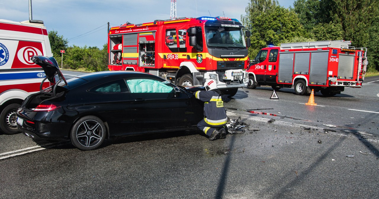 Zmiany w przepisach ruchu drogowego podpisane. Co się zmienia?