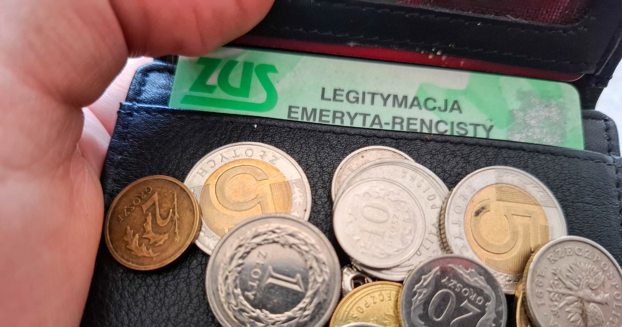 Wyższa kwota świadczenia po waloryzacji. ZUS wypłaca je dwóm grupom