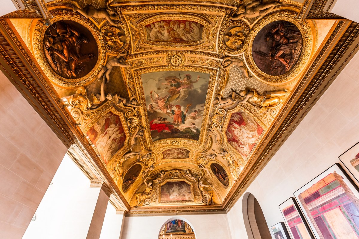 Poważna awaria w Luwrze. Zabytek uszkodzony