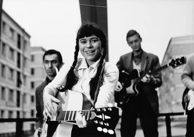 Gwiazda PRL-u zmarła w samotności poza Polską. Chciała, żeby zabrał ją Bóg