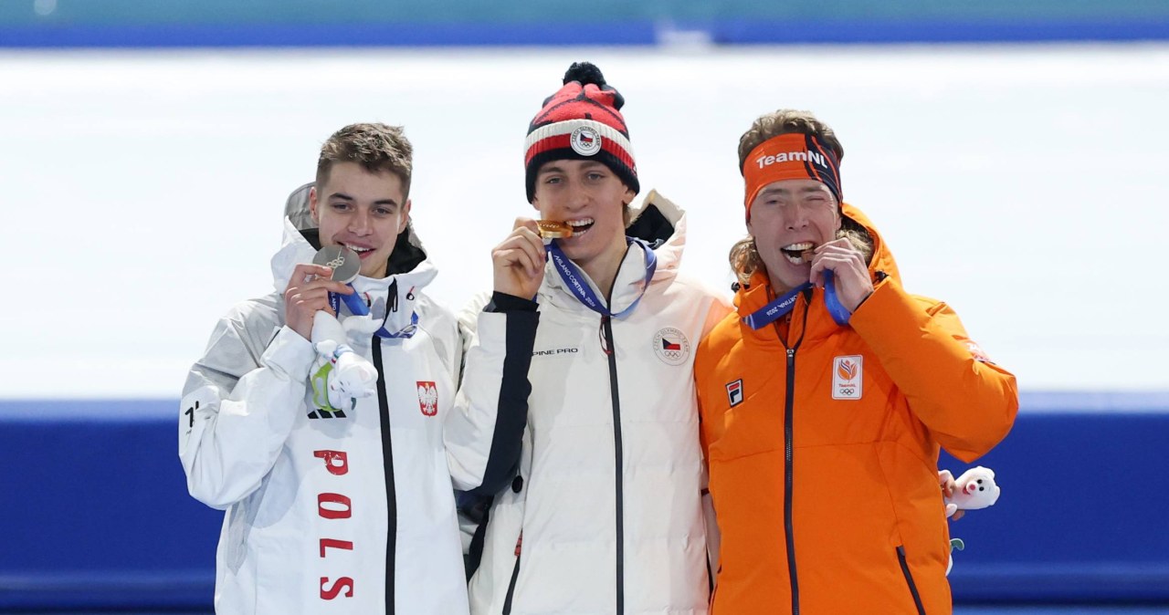 Semirunnij ze srebrem. Podczas ceremonii medalowej postanowił zaskoczyć