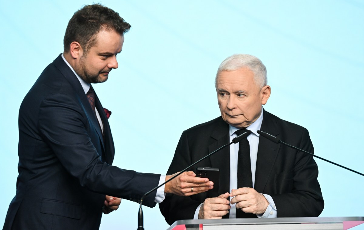 Kaczyński reaguje na walkę frakcji w PiS. Postawił ultimatum