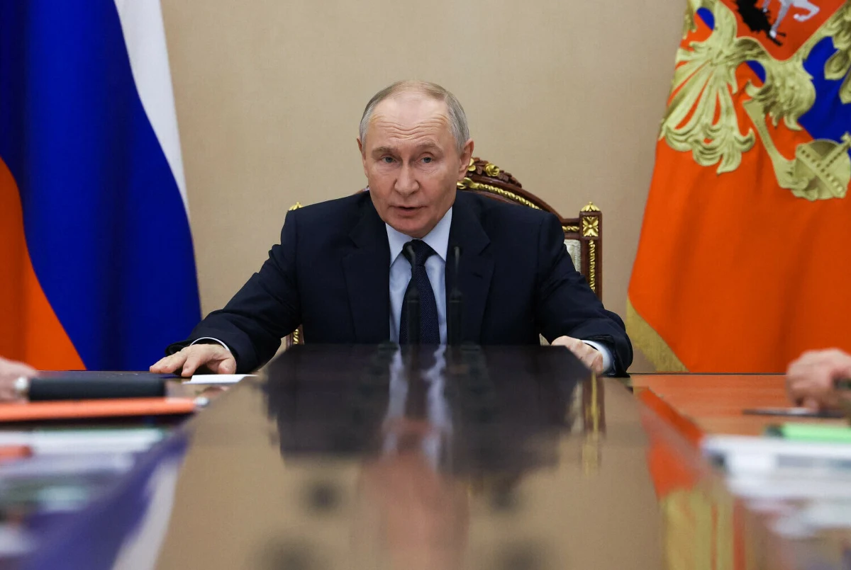 Matthew Whitaker, ambasador USA przy NATO, stwierdził podczas Monachijskiej Konferencji Bezpieczeństwa, że nie jest przekonany, czy Rosjanie są i czy kiedykolwiek będą gotowi na porozumienie pokojowe z Ukrainą. Powiedział też, że Chiny mogłyby zakończyć tę wojnę jednym telefonem do Putina.