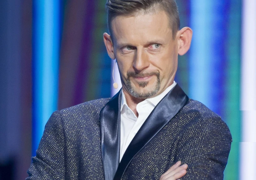 A jednak stało się. Michał Wójcik z Ani Mru Mru nie wróci w marcu na scenę