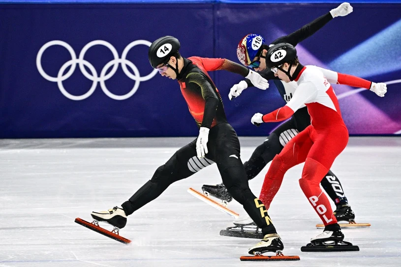 13 centymetrów zadecydowało o awansie. Połowiczny sukces Polaków