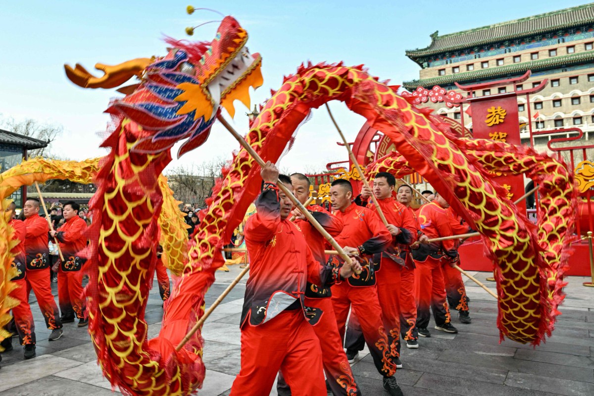 Zaczyna się największa migracja świata. Rok Konia nadciąga galopem