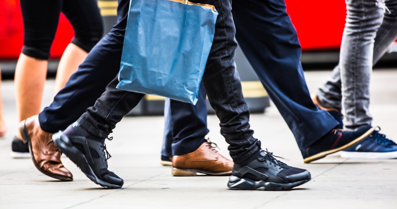 Sposób chodzenia demaskuje nasze cechy. O tym mało kto wie