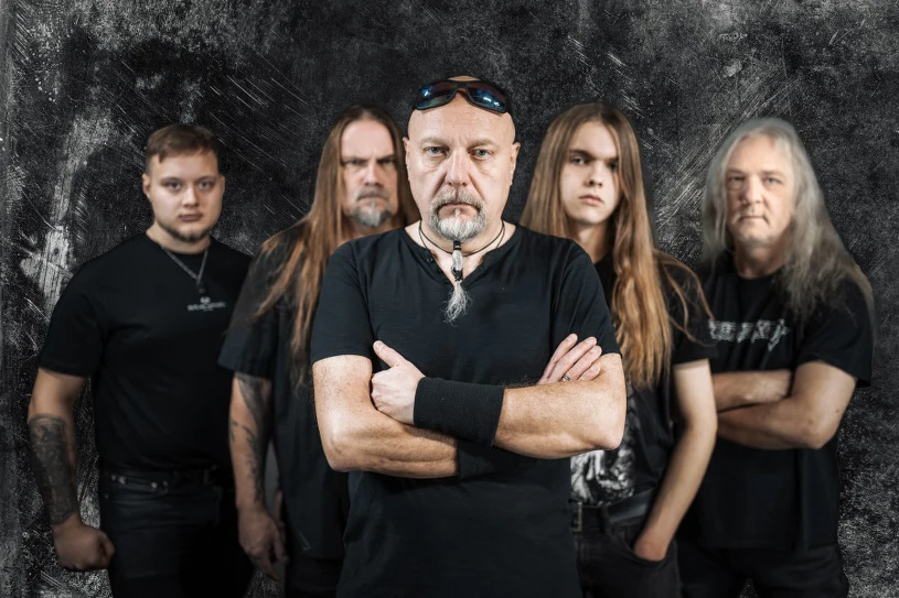 Weterani polskiej sceny metalowej wracają po latach. "Nikt nas nie pokona"